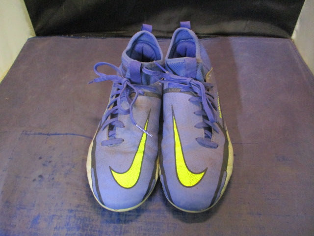 Load image into Gallery viewer, Used Nike Phantom Soccer Cleats Youth Size 2 - worn cleats
