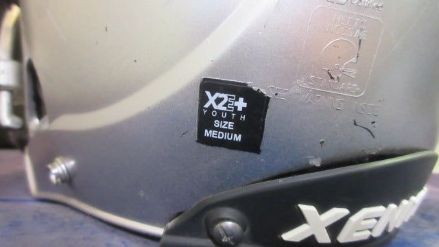 Load image into Gallery viewer, Used Xenith X2E+ Helmet w/ Adaptive Fit Chin Strap Youth Size Medium- small wear
