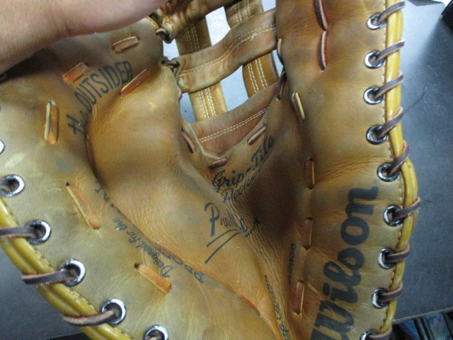 Load image into Gallery viewer, Used Wilson Pro Model The Outsider A2836 First Base Glove
