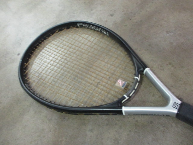 Load image into Gallery viewer, Used Gosen Carbon-15 27.5&quot; Tennis Racquet
