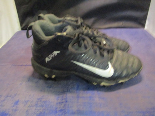 Used Nike Alpha Cleats Youth Size 2.5 - small wear