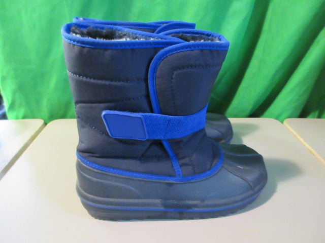 Load image into Gallery viewer, Used Place Kids Snow Boots Size 2
