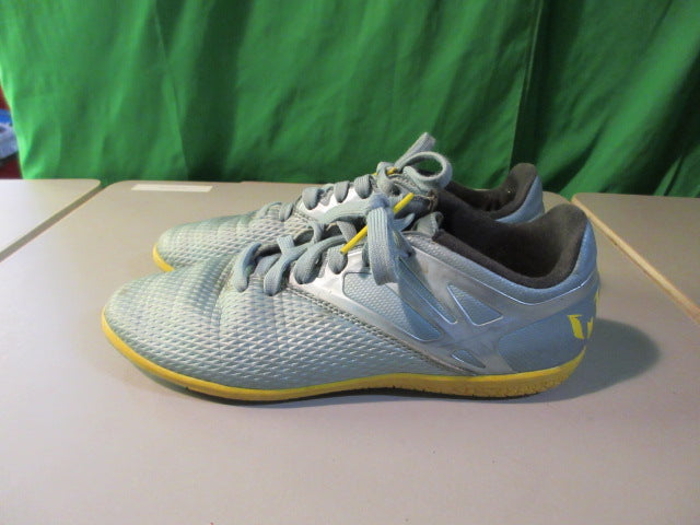 Load image into Gallery viewer, Used Adidas Messi Non Marking Size 5.5 Indoor Soccer Shoes
