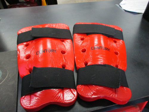 Used Century Adult Small Martial Arts Shin Guards