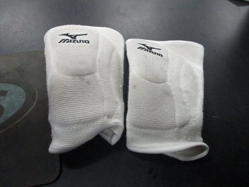 Used Mizuno Size Small Knee Pads