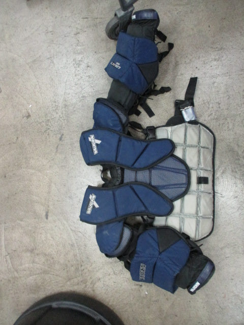 Load image into Gallery viewer, Used Vaughn Legacy 6000 Hockey Goalie Chest/Arm Protector Size Small - Has Wear
