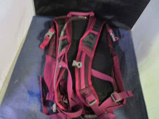 Used Osprey Skimmer Magenta Color 16 Hydration Pack (Has Small Stain)