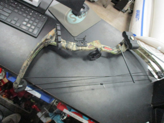 Used Bear Brave III Junior Compound Bow