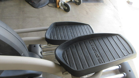 Good Condition Spirit ZE120 Elliptical