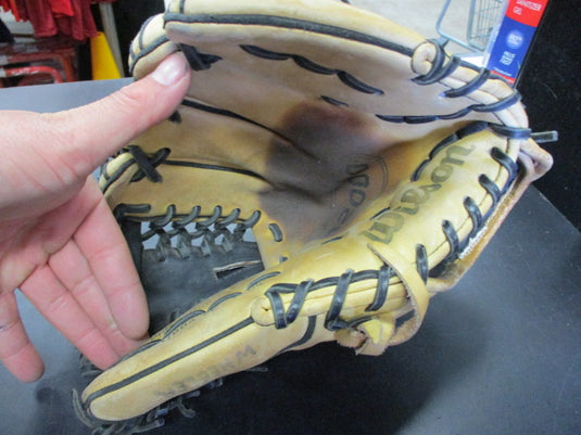 Used Wilson A2000 1788A-BL Size 11 1/4 Pro Stock Baseball Glove- RHT