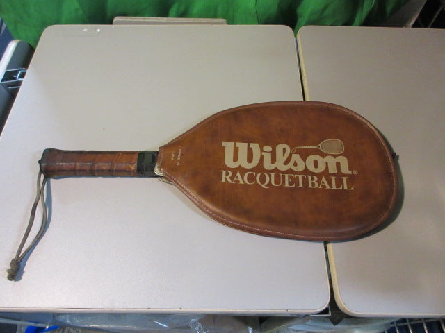 Load image into Gallery viewer, Used Wilson Trophy 18.5&quot; Raquetball Racket
