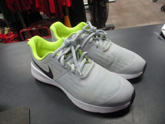 Used Nike Star Runner Running Shoes Size 5.5