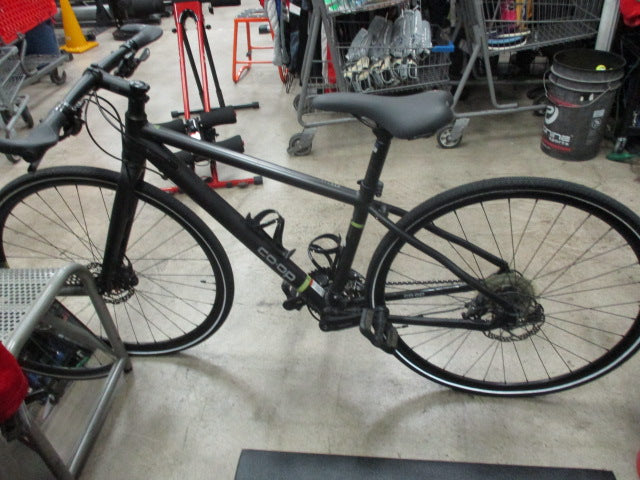 Load image into Gallery viewer, Used Co-Op Cty 1.2 Bicyle 27 speeds 28&quot; Wheel
