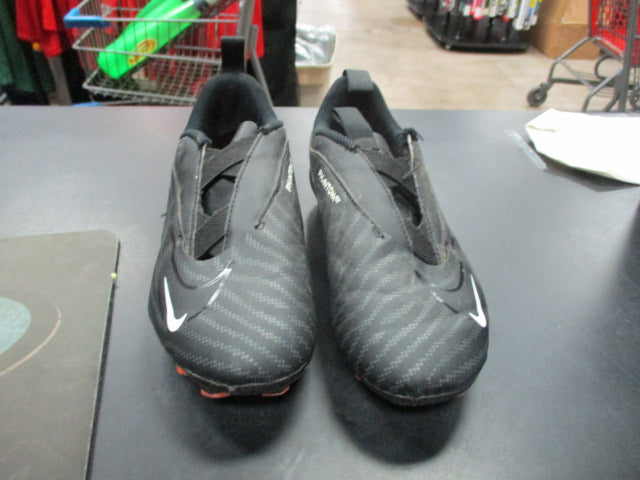 Load image into Gallery viewer, Used Nike Phantom GX Youth Size 2 Cleats
