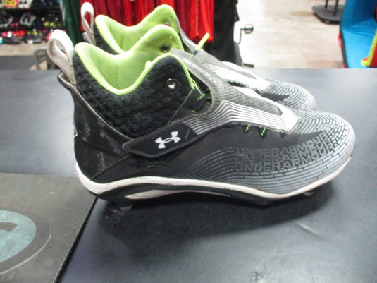 Used Under Armour Hightlight Hammer Size 8 Football Cleats Missing 4 Spikes