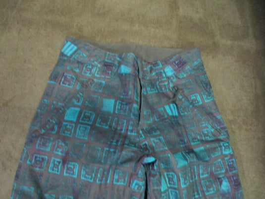 Used DC Snow Pants Size Junior Large