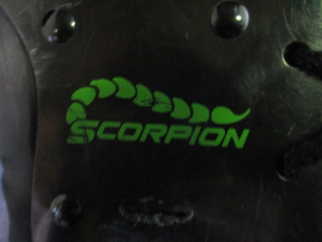 Load image into Gallery viewer, Used Champro Scorpion Shoulder Pads Youth Size Small 60-90lbs 26-28&quot;
