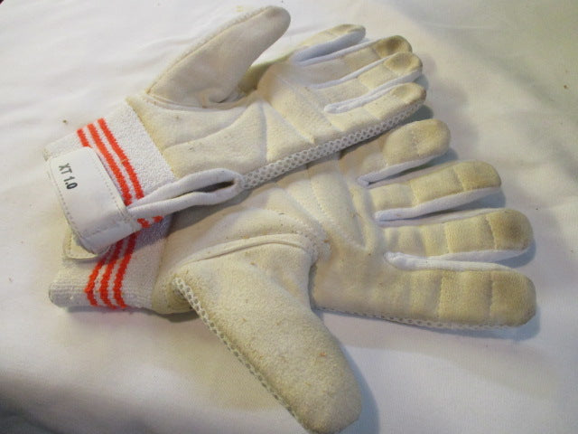 Load image into Gallery viewer, Used Adidas XT 1.0 Wicket Keeping Inner Gloves Size Men&#39;s
