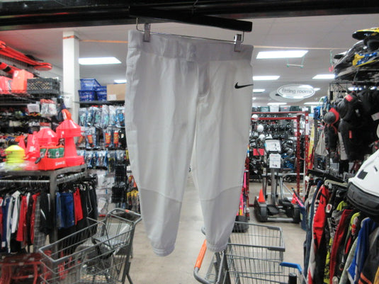 Used Nike 3/4-Length Womens Medium White Softball Pants