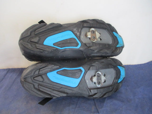 Load image into Gallery viewer, Used Shimano Offset Torbal Bicycle Shoes Adult Size 7.2
