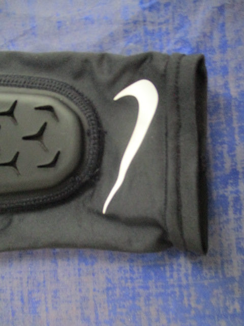 Used Nike Padded Arm Sleeve Size L/XL