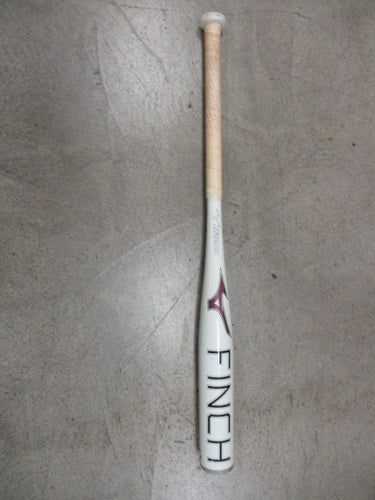 Used Mizuno Finch Fastpitch 28