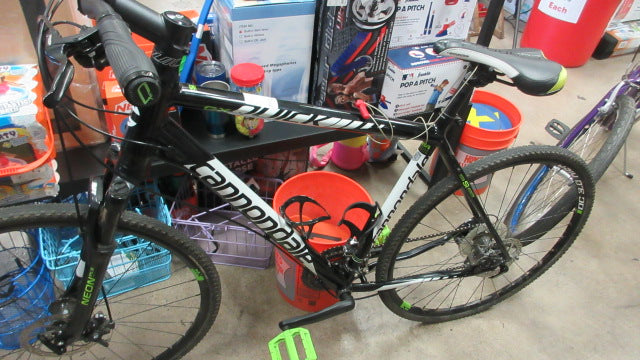 Load image into Gallery viewer, Used Cannondale Quick CX4 XL Bicycle
