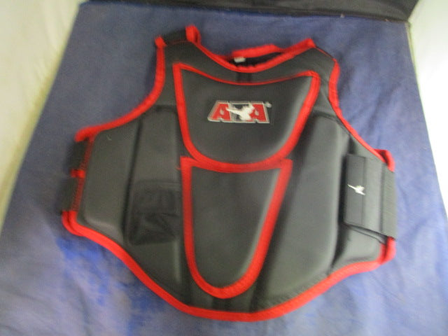 Load image into Gallery viewer, Used ATA Chest Protector Youth Size Medium
