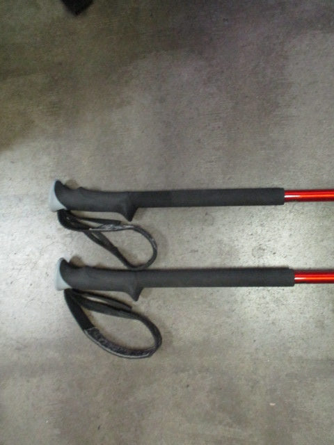 Used Leki Makalu Ultralite Trekking Poles