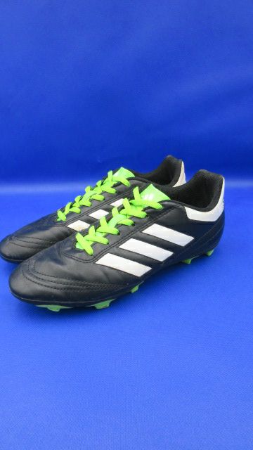 Load image into Gallery viewer, Used Adidas Goletto VI FG Youth Soccer Cleat Size 5Y
