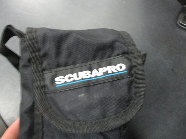 Load image into Gallery viewer, Used Scubapro Dive Belt Bag
