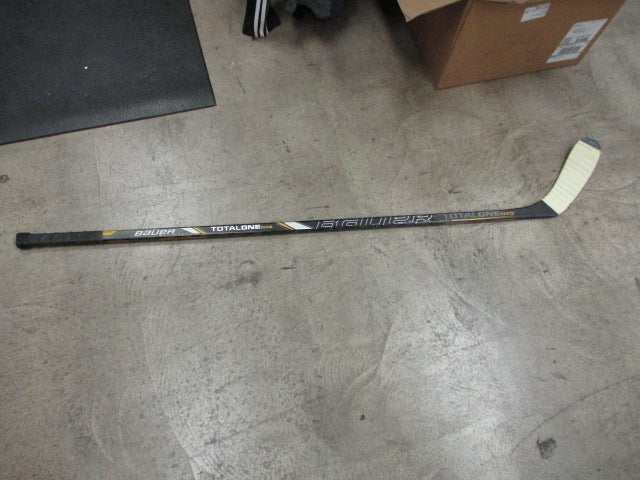 Load image into Gallery viewer, Used Bauer Total One NXG Junior Flex 55&quot; Hockey Stick - LH
