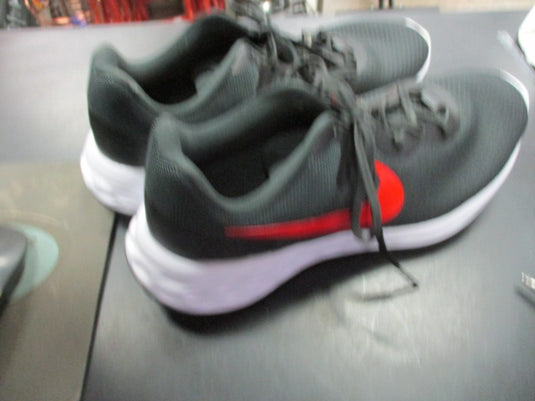 Used Nike Running Shoes Size 8.5