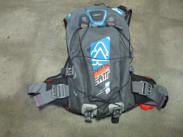 Load image into Gallery viewer, Used Leatt DBX Enduro WP Hydration Backpack (Does Not Include Water Bladder)
