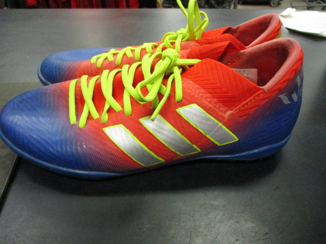 Load image into Gallery viewer, Used Adidas Messi Size 4.5 Turf Cleats
