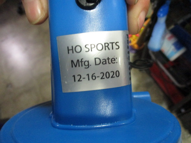 Load image into Gallery viewer, Used HO Sports 12V Car Port Flotation Device Pump
