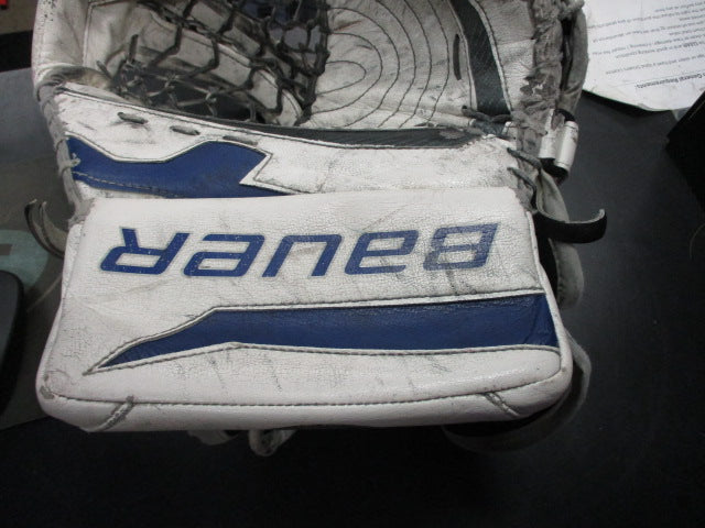 Load image into Gallery viewer, Used Bauer Supreme One100 Hockey Goalie Glove - SR
