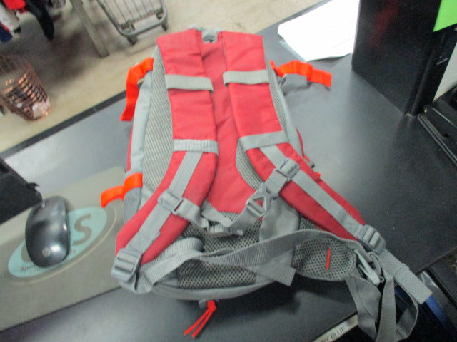 Load image into Gallery viewer, Used Ozark Trail Hydration Pack - Bladder Not Included
