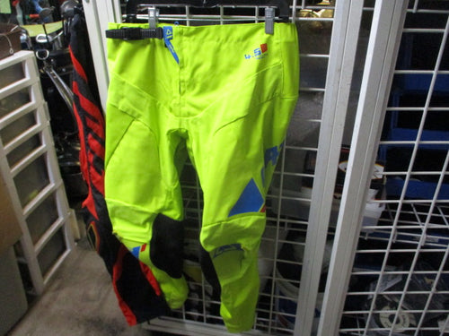 Used Leatt GPX 4.5 Motocross Pants Size XL