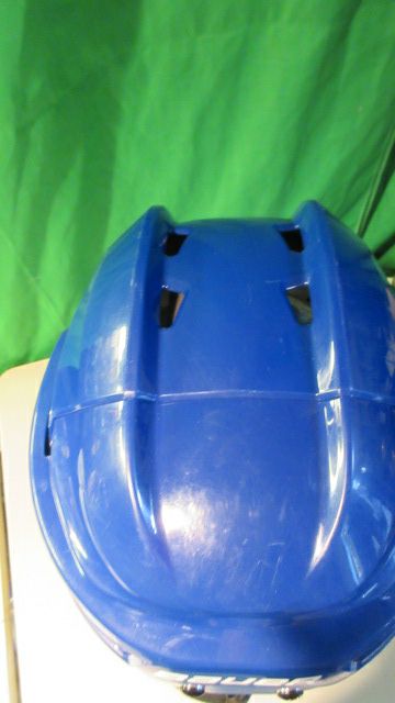 Load image into Gallery viewer, Used BAUER IMS 5.0 2017 Hockey Helmet - Size Small (6 1/2 - 7 1/8&quot;)
