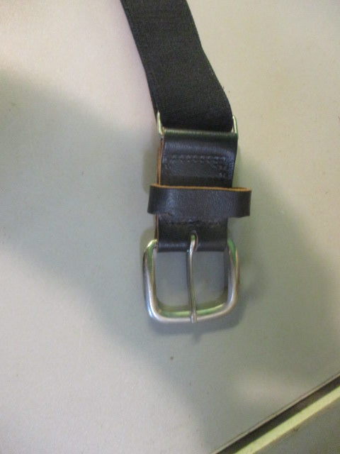 Load image into Gallery viewer, Used Youth Adjustable Baseball Belt
