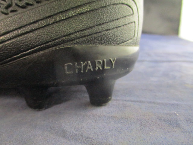 Load image into Gallery viewer, Used Charly Soccer Cleats Size 2
