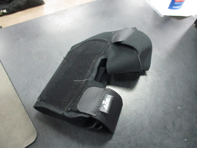 Load image into Gallery viewer, Used Ace 3M Ankle Support Brace
