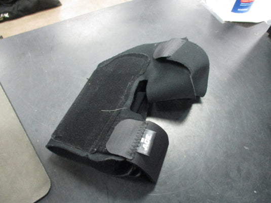 Used Ace 3M Ankle Support Brace