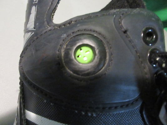 Used Reebok 6k Pump Black Size 4.5 Roller Skates