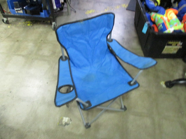 Load image into Gallery viewer, Used Folding Camp Chair - Cup Holder Ripped

