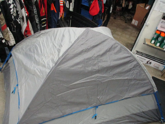 Used Bass Pro Shops Eclipse Dome Tent With Rain Fly