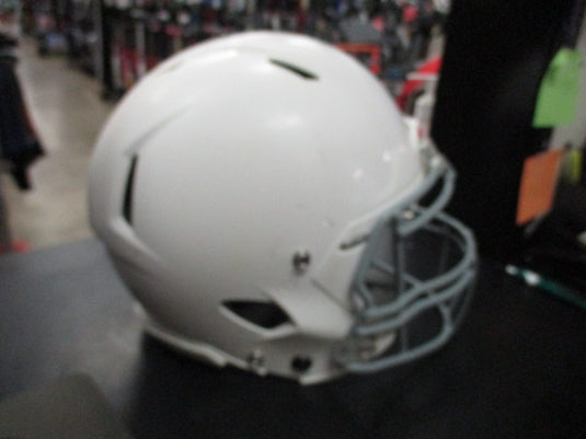 Used 2022 Riddell Speed Classic Youth Large White Football Helmet