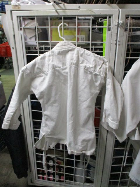 Load image into Gallery viewer, Used Tokon Kodomo Karate GI Jacket Size 1
