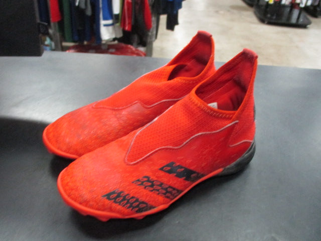 Load image into Gallery viewer, Used Adidas Predator Soccer Turf Cleats Size 13.5K
